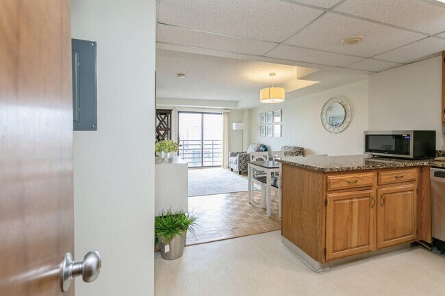 Photo - 3505 Bergen Turnpike Unit 411