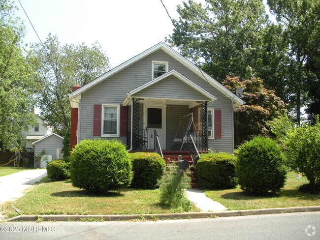 Building Photo - 24 Airsdale Ave Rental