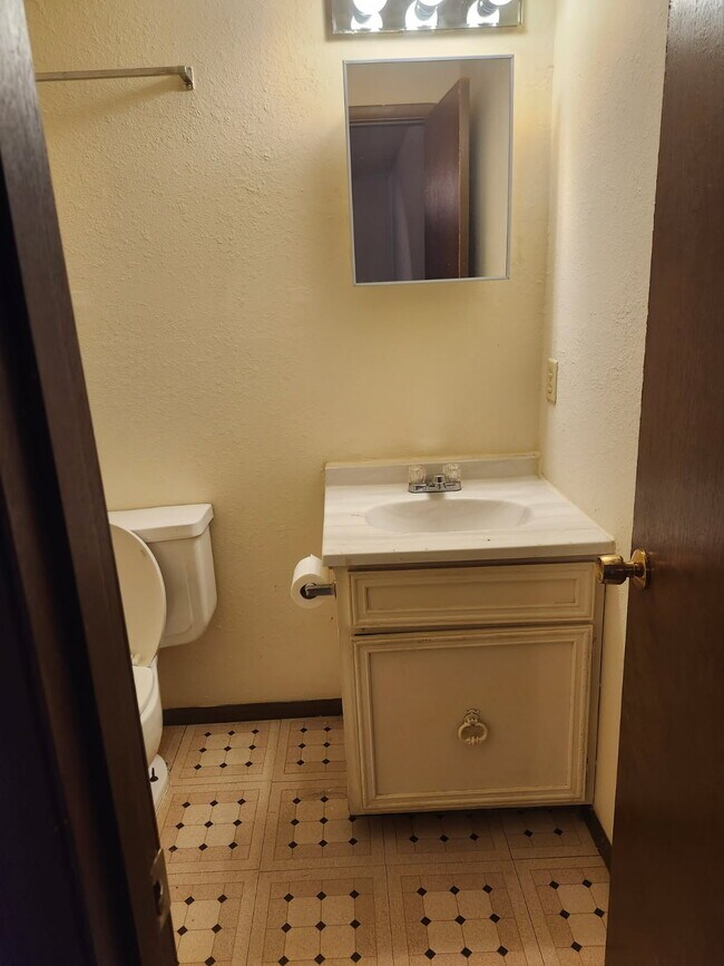 Photo - 3030 Congress Blvd Unit Concord Condominium Assoc