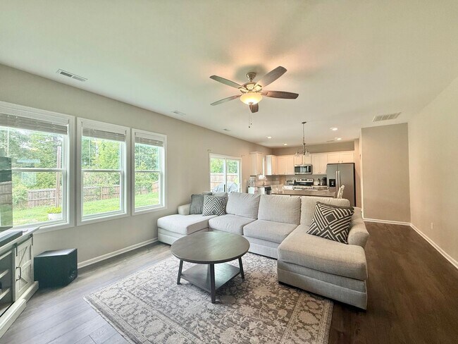 Photo - Gorgeous 4BD, 3.5BA Clayton Home with a Fenced Yard in the Desirable Riverwood Community