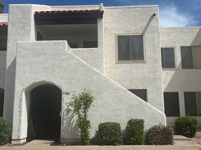 Building Photo - 4730 W Northern Ave Rental