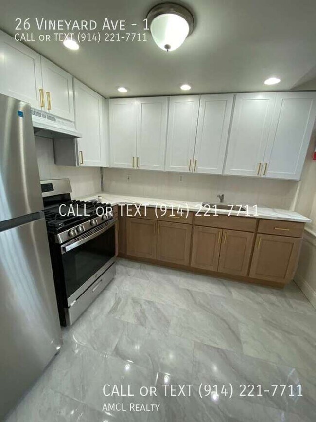 Photo - 26 Vineyard Ave Unit 1