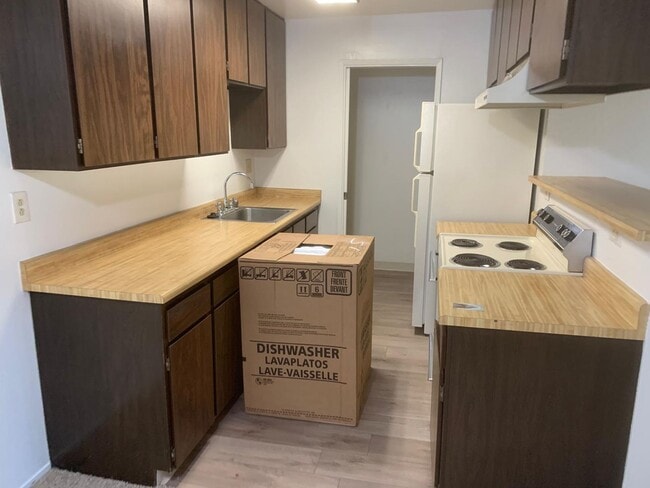 Photo - Ridgewood Apartments