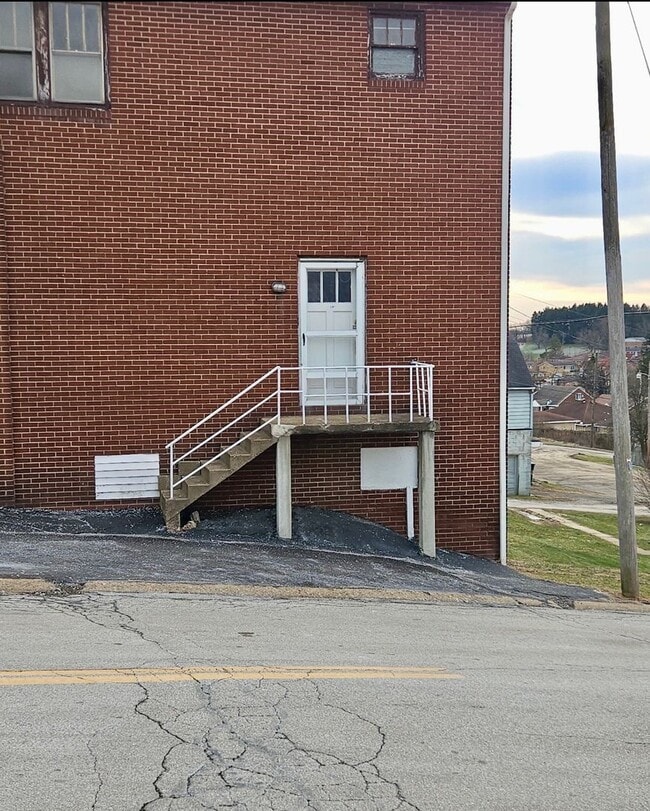 Building Photo - 2528 Sunset Blvd Unit Apt 1