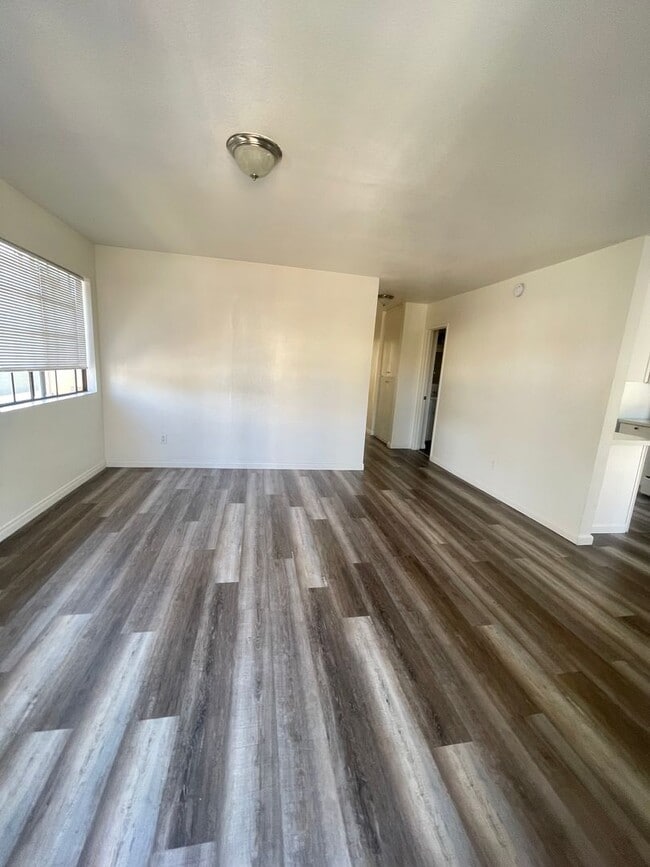 Photo - Bright 3BD Condo in Gated Community Unit 12