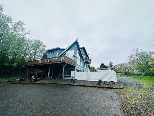 Building Photo - 5786 Church Rd