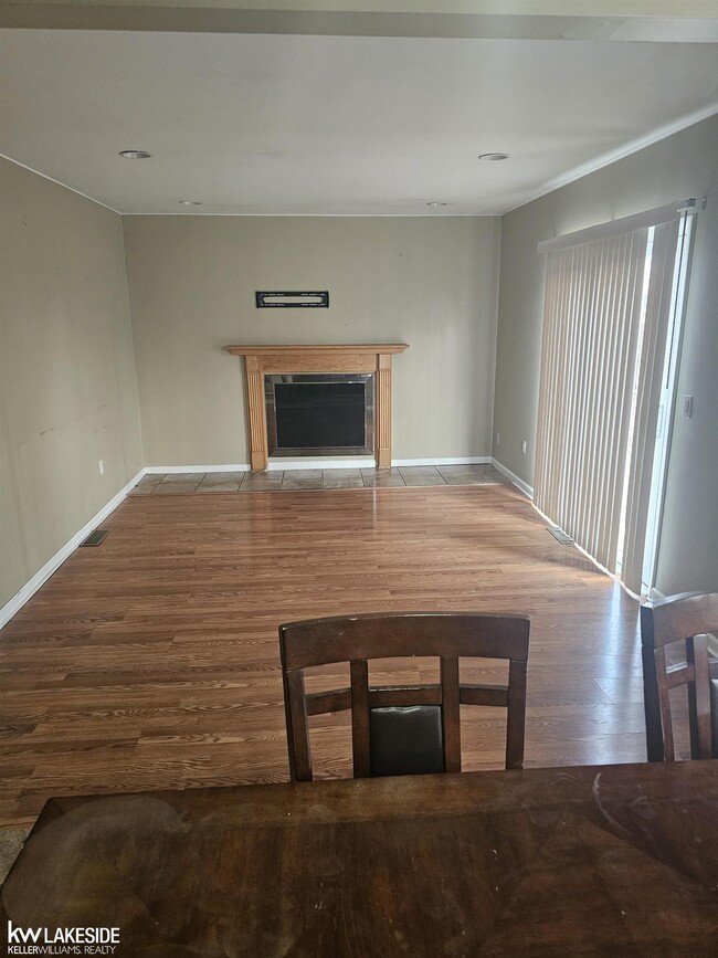 Photo - 33278 Linsdale Ct