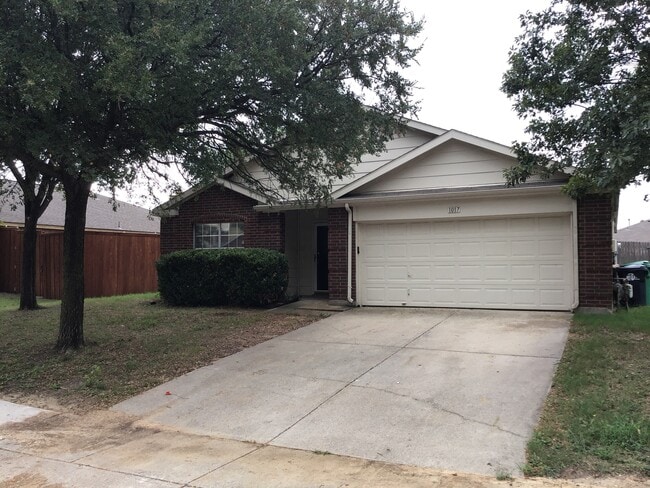 Building Photo - 1017 Greenbend Dr