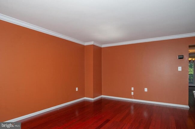 Photo - 6158 Old Brentford Ct