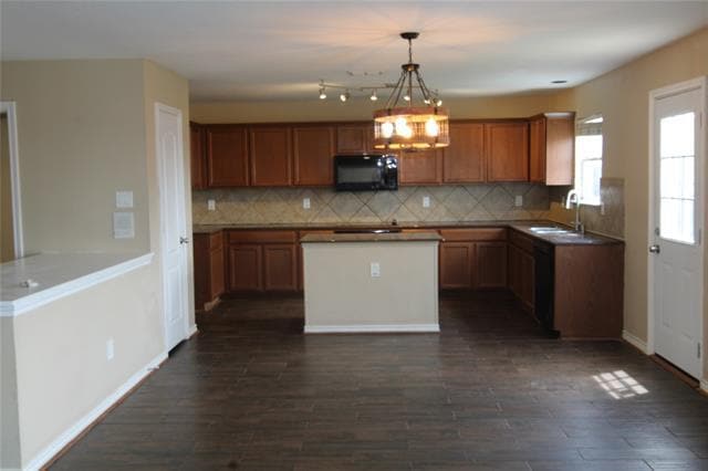 Photo - 2435 Castle Pines Dr