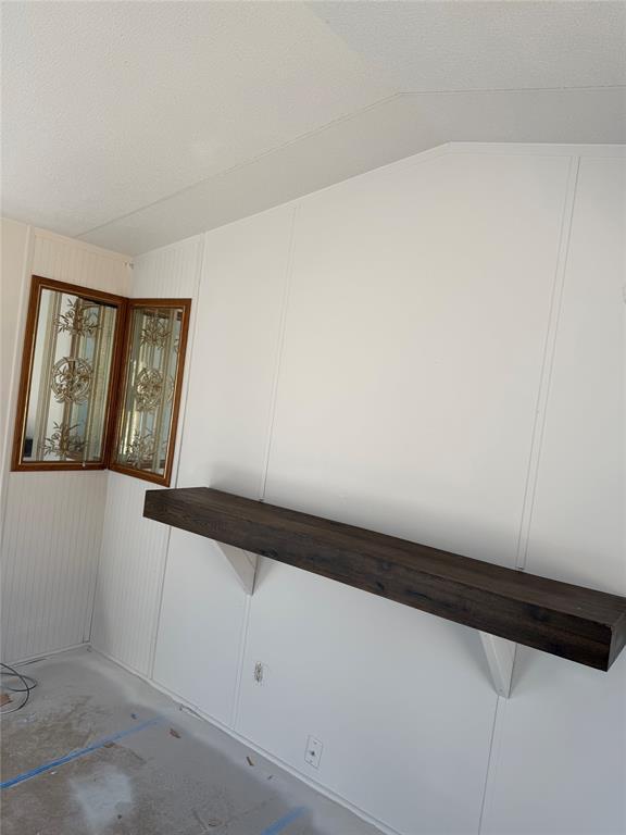 Photo - 156 Bullfrog Holler Rd