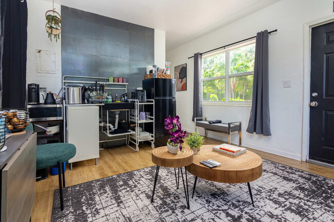 Photo - 910 NE 81st St Apartment Unit ID1225782P