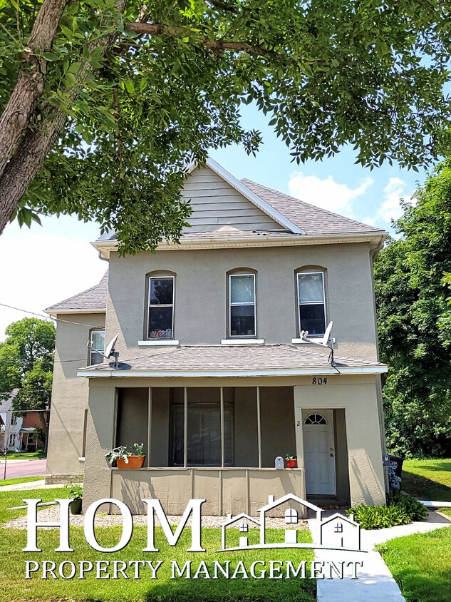 Photo - 804 N Broad St (Mankato, MN)