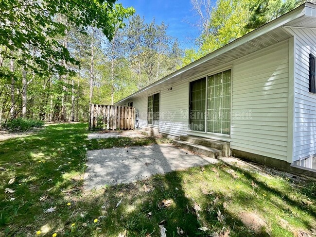 Photo - 16548 Taft Rd