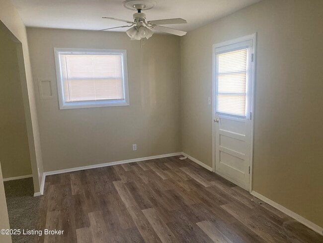 Photo - 536 Crestwood Rd