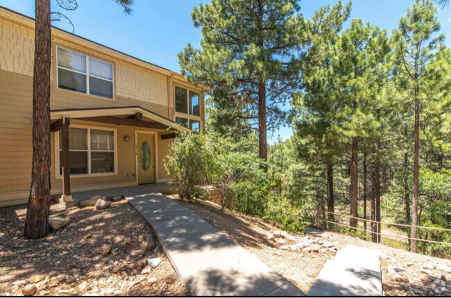 Building Photo - 1314 E Hatcher Dr Rental