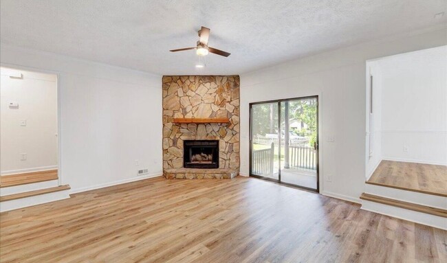 Photo - 7165 Dayspring Dr