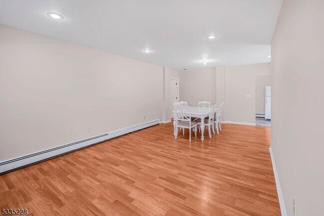 77 Swartswood Rd Unit 1a