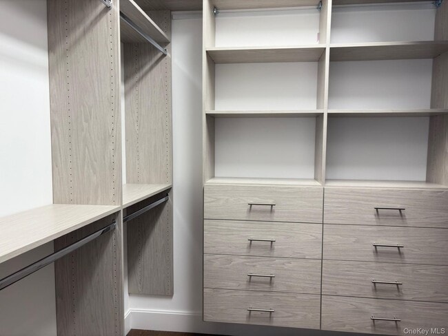 Photo - 1005 Mill Creek S