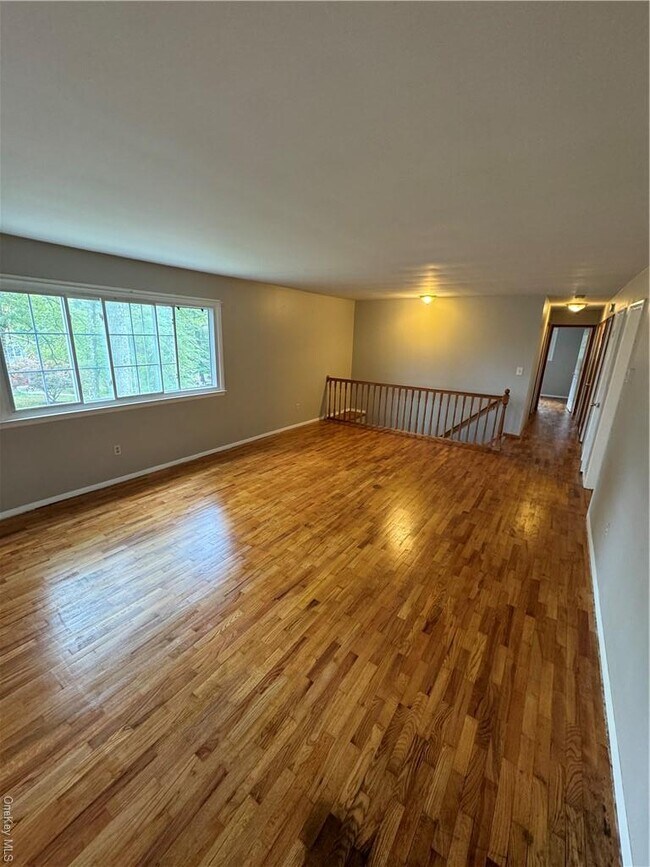 Photo - 71 E Green Rd Unit 2