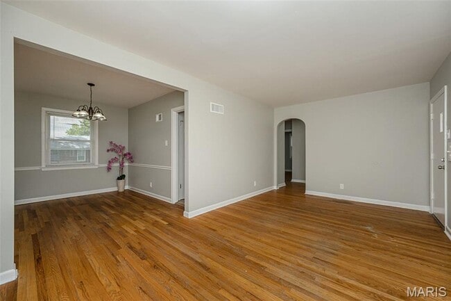 Photo - 1225 Newark Dr