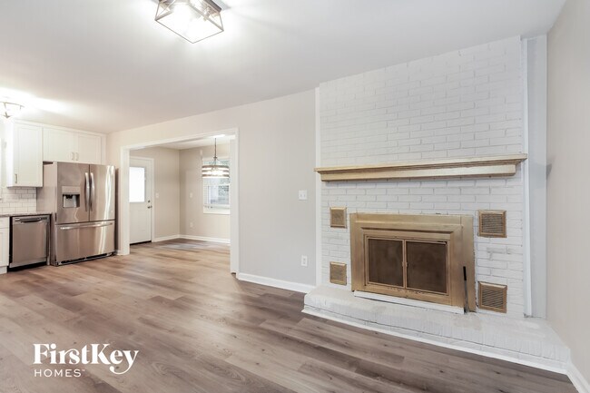 Photo - 2432 Kendrick Ave