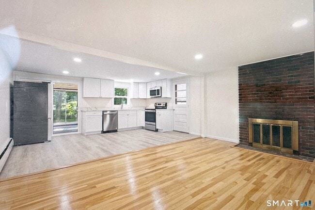 Photo - 303 Bunker Hill Ave