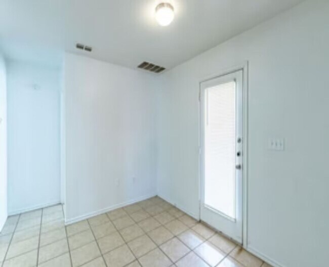 Photo - Available June 2026! 3 bed 3 bath 2 car garage