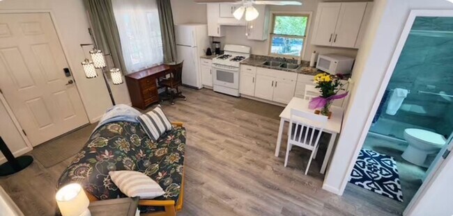 Photo - 395 Brimblecom Rd Unit Cottage