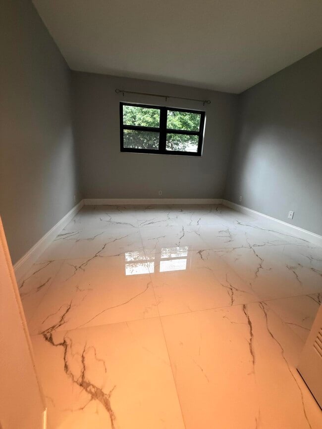 Photo - 9150 NW 38th Dr Unit 106