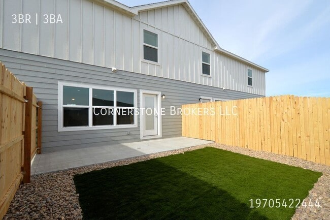 Building Photo - 202 Drai St Unit B