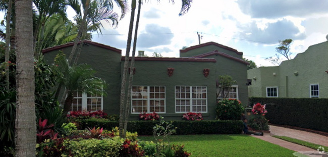 Building Photo - 616 Upland Rd Rental