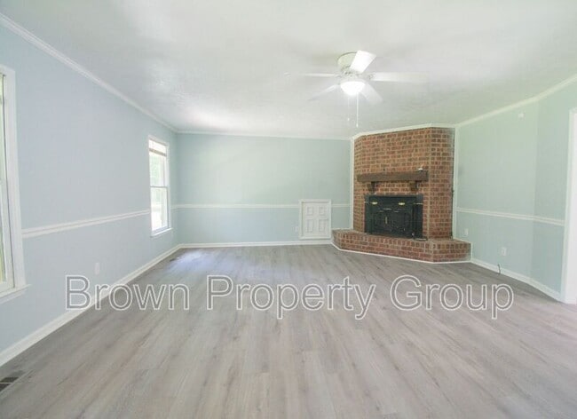 Photo - 1316 Middle Rd