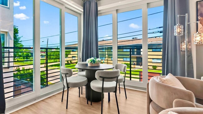 Photo - 1733 N Fitzhugh Ave Unidad ID1226740P