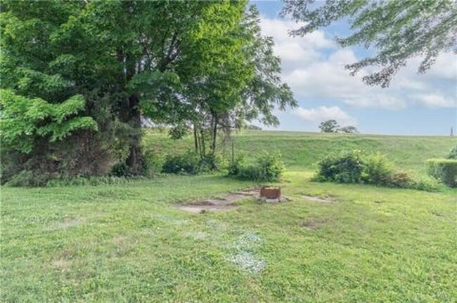 Photo - For Rent: Piqua Ohio - 2 Bedroom 1 Bathroom