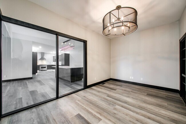 Photo - 4105 N Adams St Unit Penthouse 103