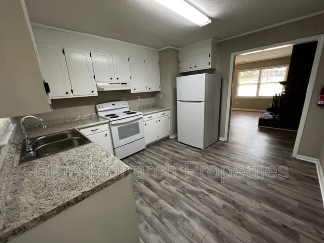 Photo - 223 Welch Ave