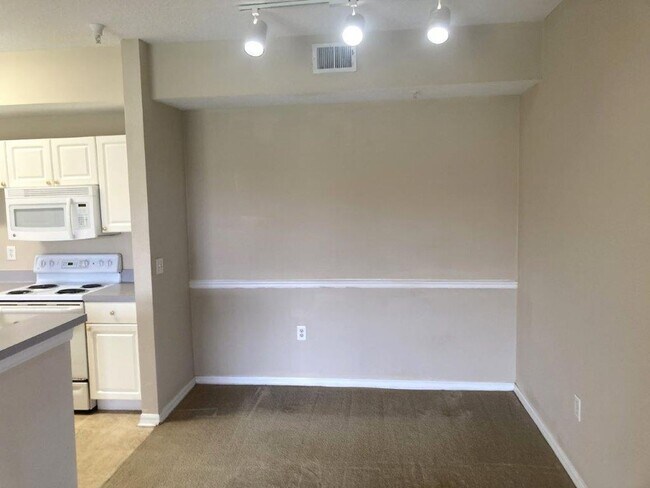 Photo - 2 bd / 1 ba in Palms Club Community Unit 9-307
