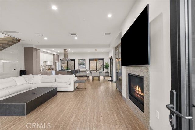 Photo - 18703 Redwing St