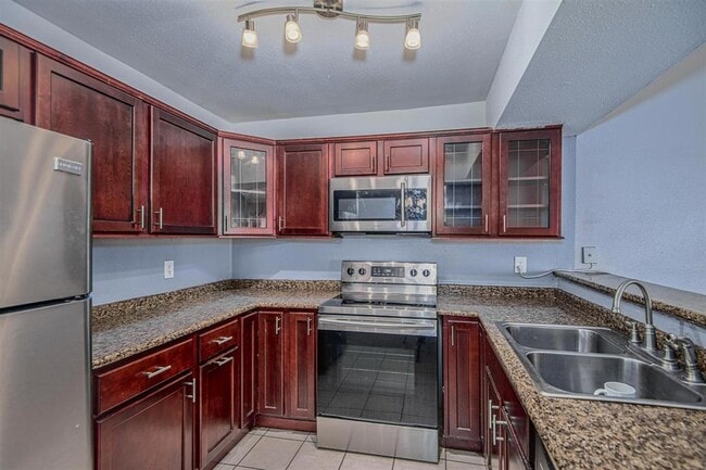 Photo - 12510 Newbrook Dr