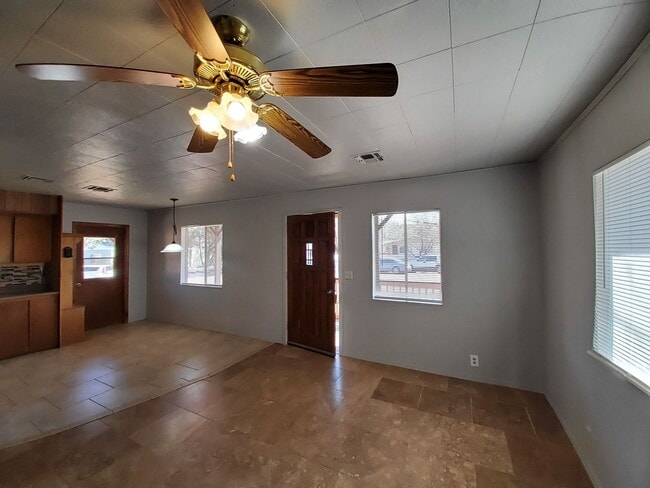 Photo - Three Bed/1 Bath with garage