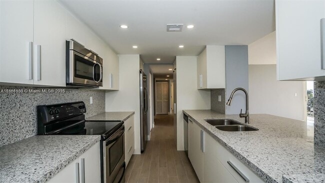 Photo - 1901 Brickell Ave Unidad B508