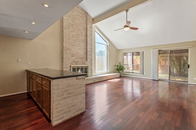 Photo - 3218 Freshmeadows Dr