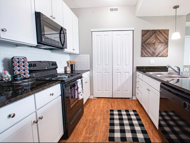 Two Bedroom Garden Kitchen