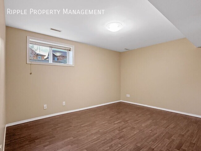 Photo - Modern 2 Beds, 1 Baths Basement/Lower | No...
