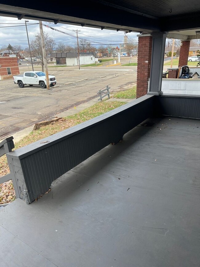 Photo - 3 Bed / 1.5 Bath Updated Home with Off-Street Parking!