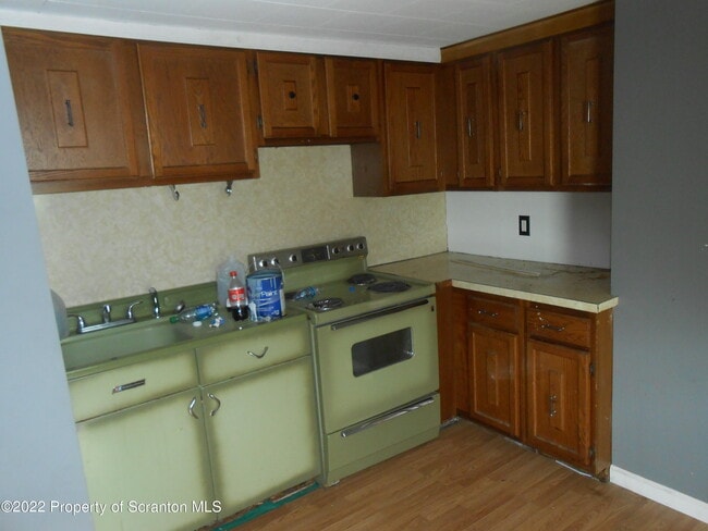 Photo - 530 N Main Ave
