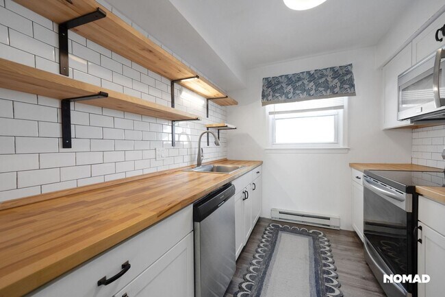 Photo - 2 Bedroom Condo in Londonderry