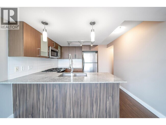 Photo - 8068 Westminster Hwy