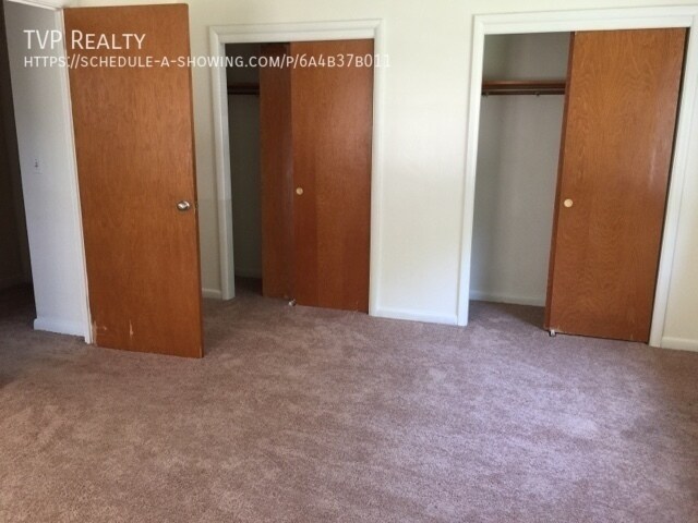 Photo - 3 E Erie Ave